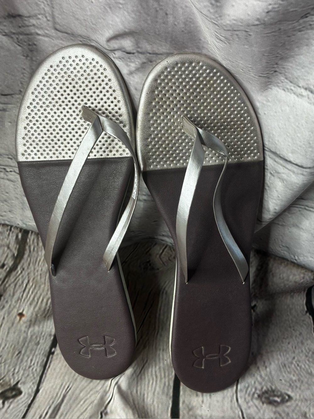 Under Armour Women's UA Lakeshore Drive II Flip Flop Thong Flat Sandals Size 11